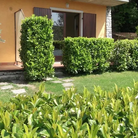 Girasole Gasthof Torri Del Benaco