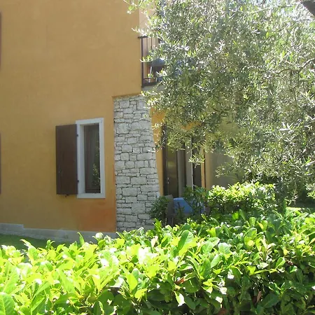 Girasole Torri Del Benaco