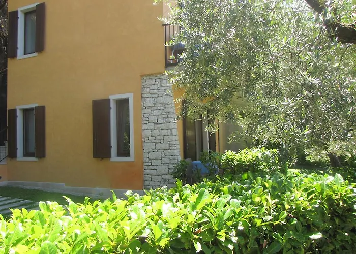 Girasole Torri Del Benaco