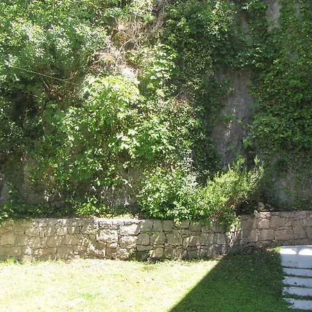 Πανσιόν Girasole 3*
